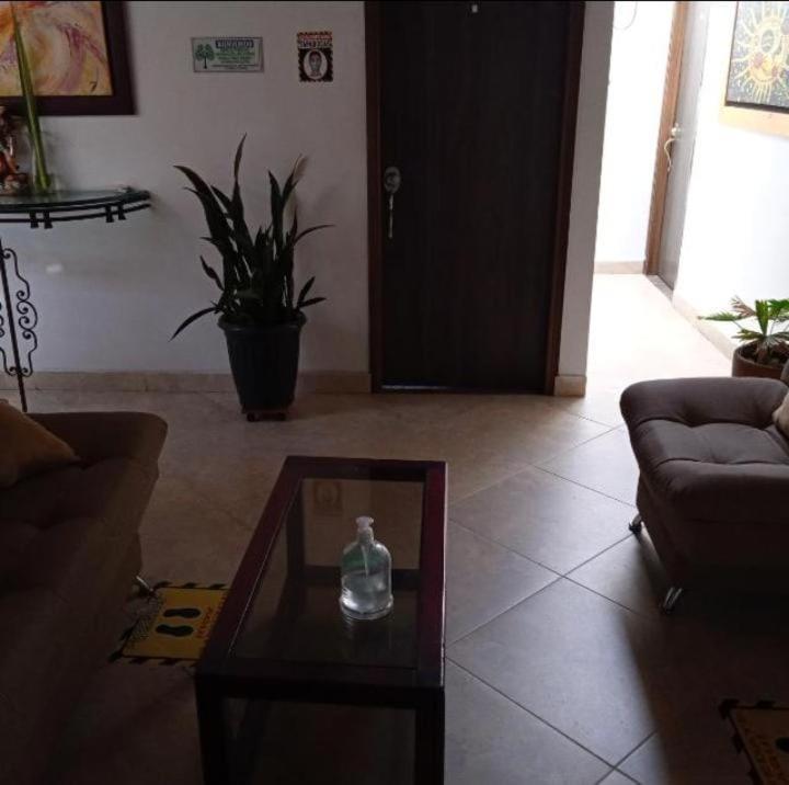 Gemas San Joaquin 1 Hotel Medellin Luaran gambar