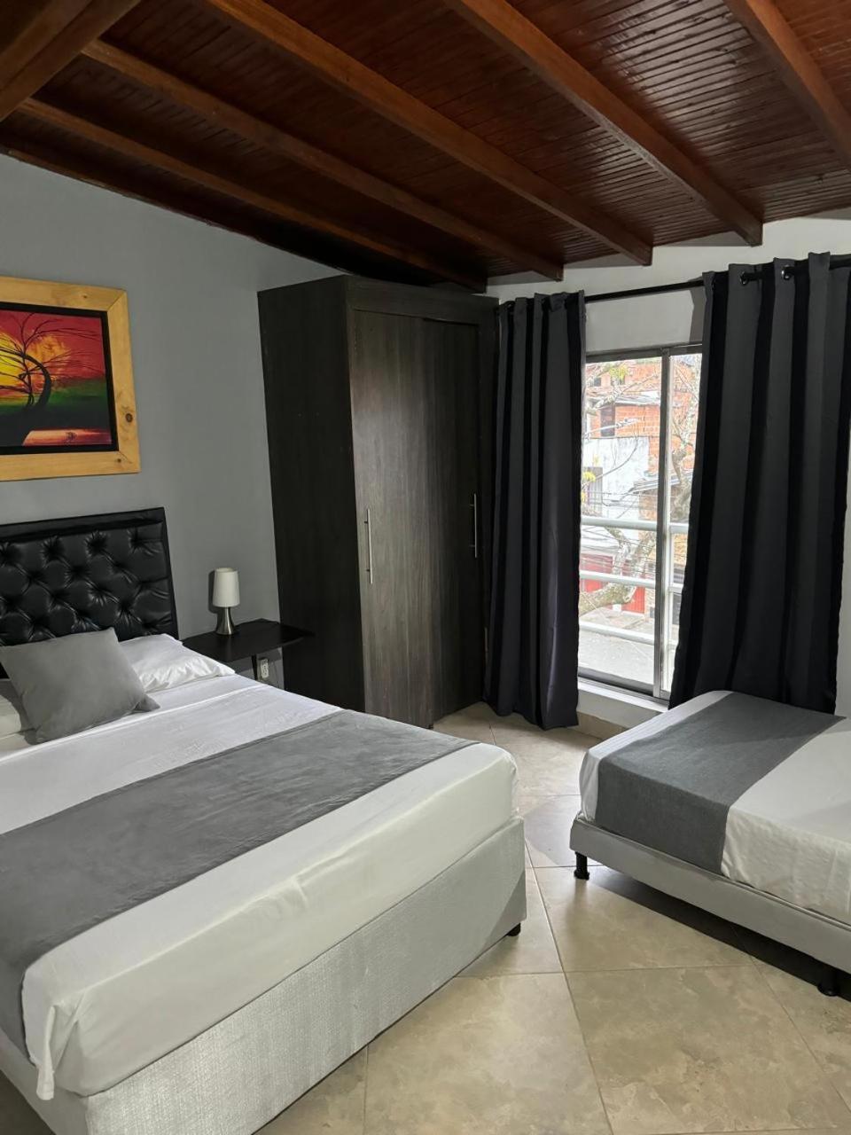 Gemas San Joaquin 1 Hotel Medellin Luaran gambar